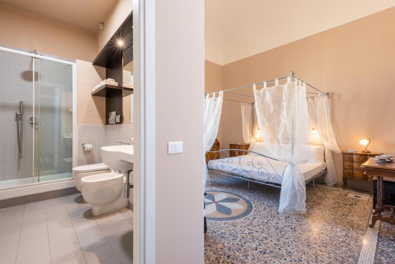 La Torre Garbata Hotell Pisa Eksteriør bilde
